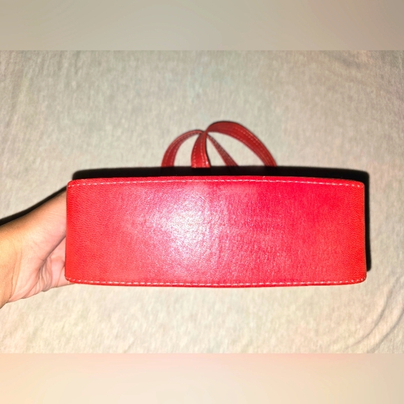 Red shoulder bag - Picture 2 of 3